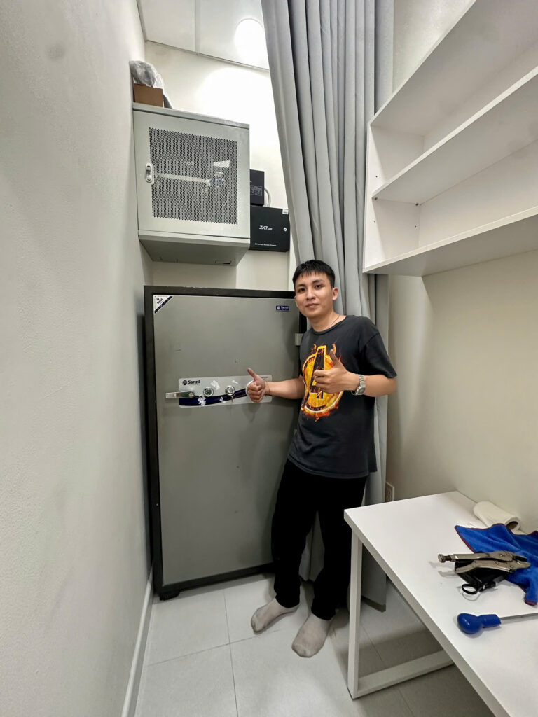 Dò Mã & Mở Khóa Két Sắt